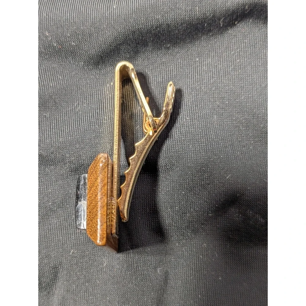 Vintage Gold Tone Trojan Knight Helmet Tie Clip Wood and Black Onyx Style Accent